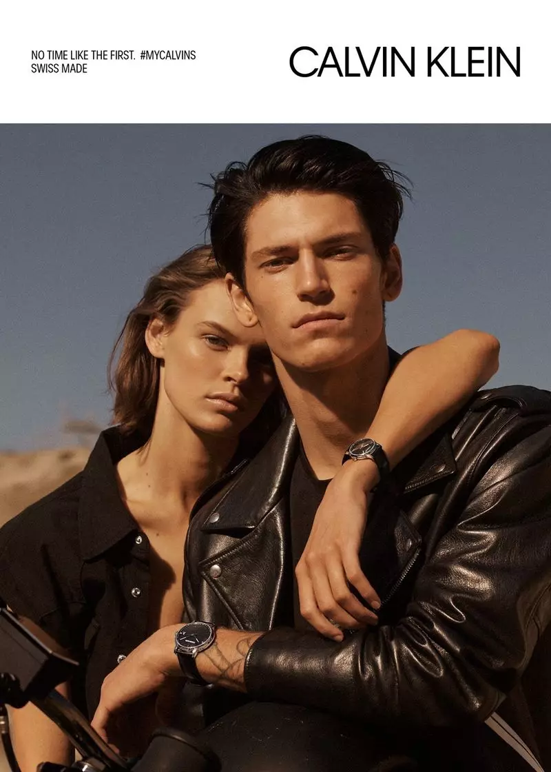 តារា Cara Taylor និង Justin Eric Martin ក្នុងកម្មវិធី Calvin Klein Jewelry + Watches Spring-Summer 2019