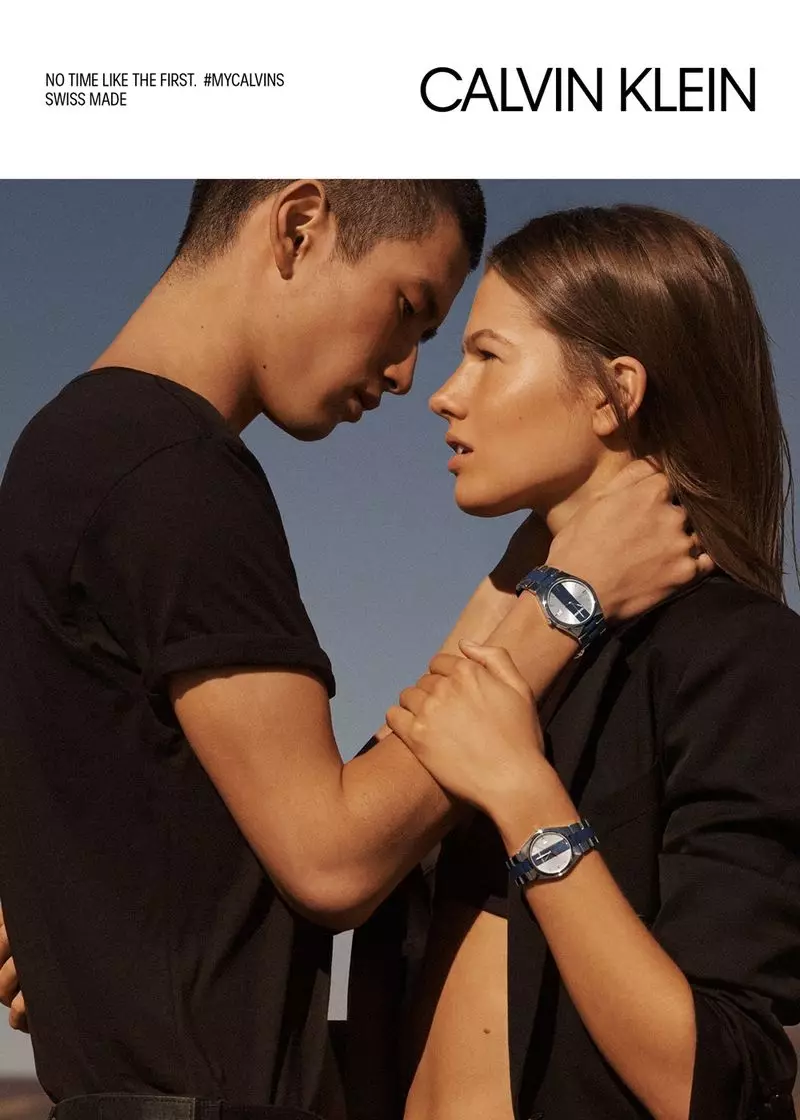 Calvin Klein lanza a campaña Reloxos + Xoias en California