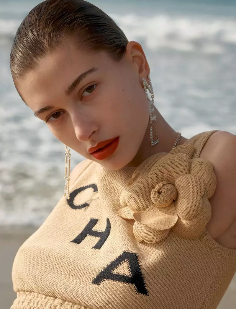 POP میگزین کے لیے Hailey Baldwin Models Spring Fashions