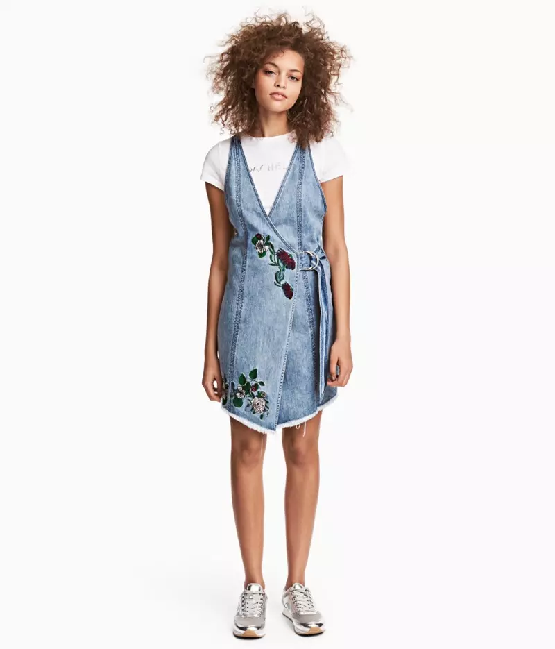 H&M либоси Denim Coachella -ро дӯст медорад $49.99