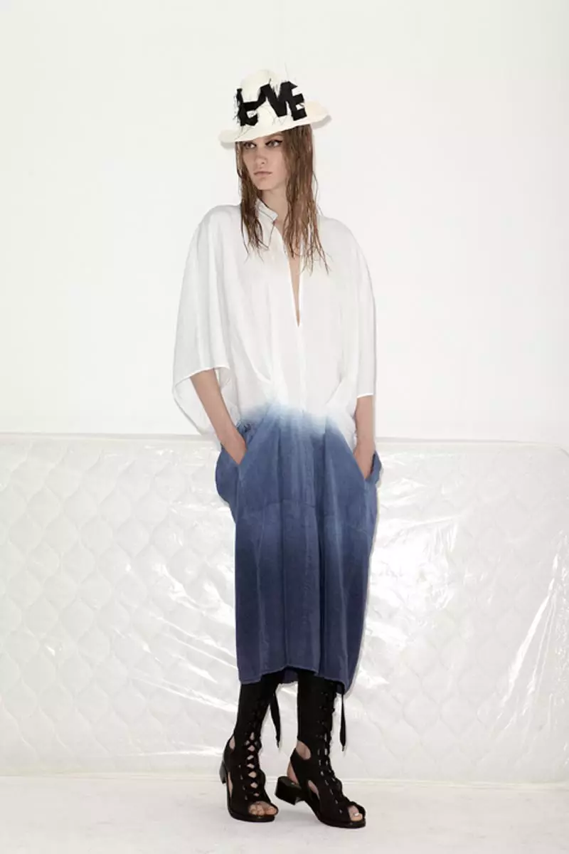 مجموعه Acne's Resort 2013 ارز را به صورت چاپی ارائه می دهد