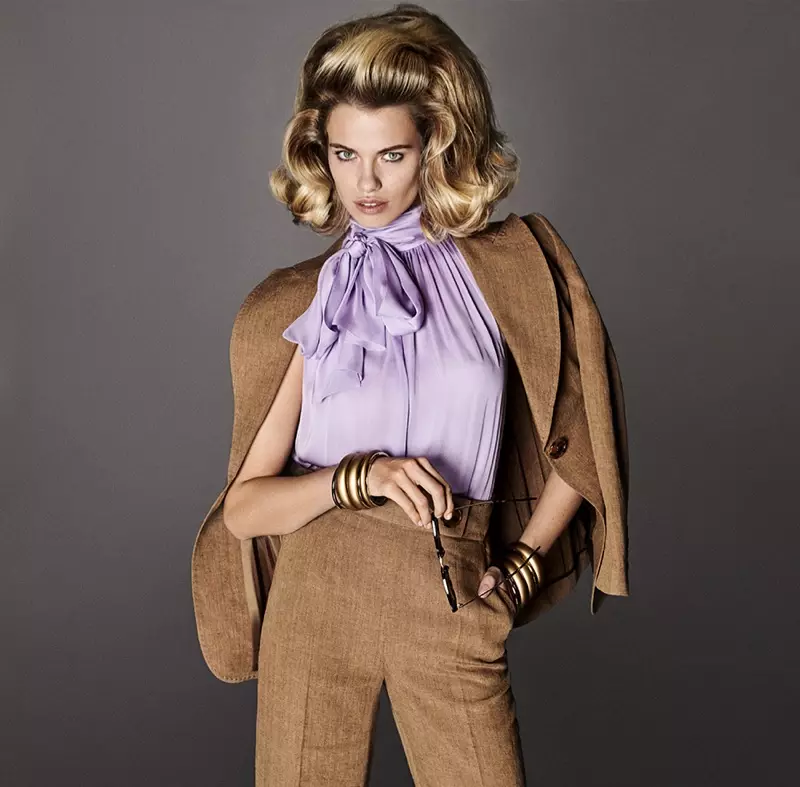 Модель Хейли Клаусон в костюмах для рекламной кампании Luisa Spagnoli весна-лето 2019