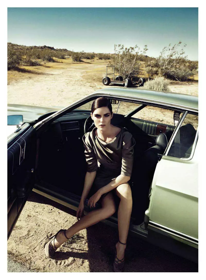 Hilary Rhoda nga Lachlan Bailey për Harper's Bazaar SHBA Qershor/Korrik 2011