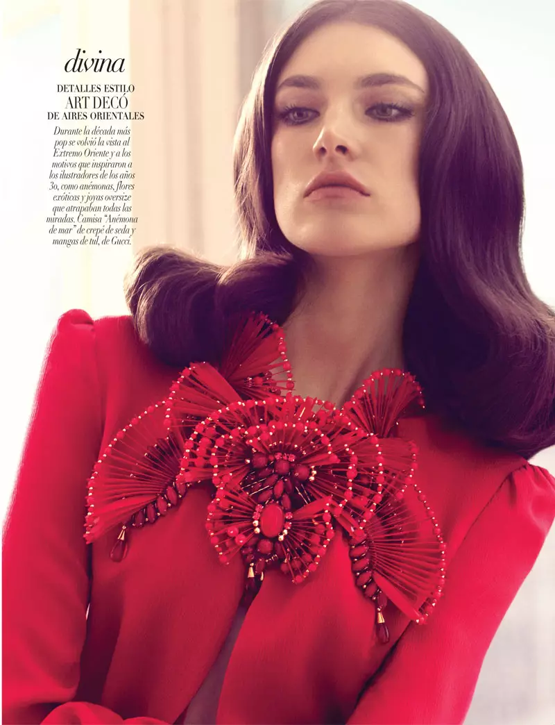 Jacquelyn Jablonski luce Chic de los 70 en Gucci para la portada de enero de 2013 de Vogue Latinoamérica