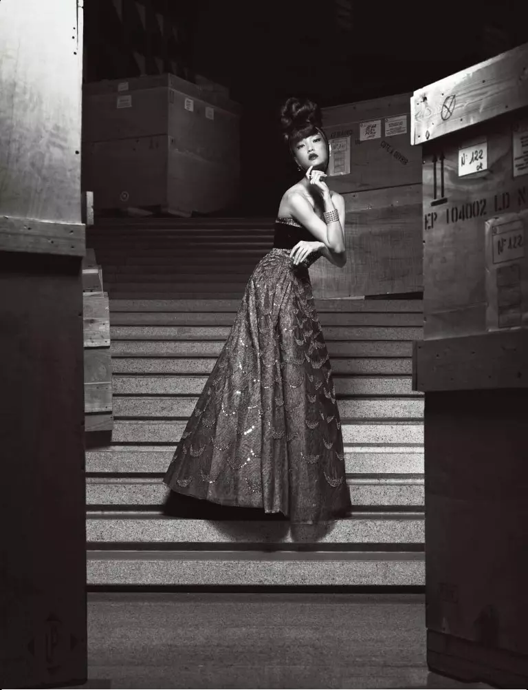 Du Juan Models Dior pour Yin Chao dans Numéro Chine Avril 2013