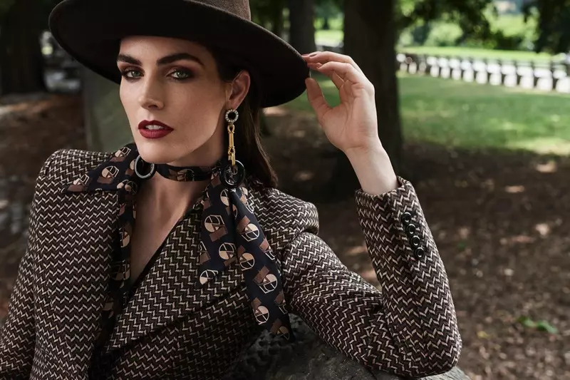 Hilary Rhoda nosí francúzske dievča hľadá štýl SCMP