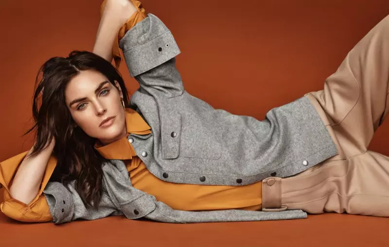 Hilary Rhoda modelleart de moaiste broek foar Vanity Fair Itaalje