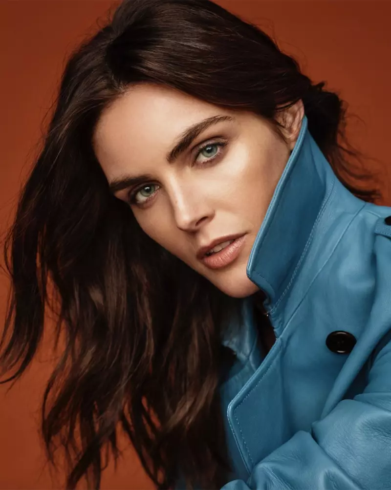 Hilary Rhoda นางแบบกางเกงสุดชิคในงาน Vanity Fair Italy