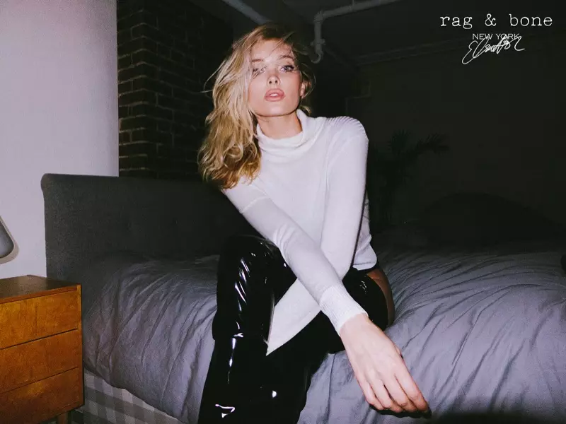 Elsa Hosk bergambar di atas katil untuk projek DIY Rag & Bone