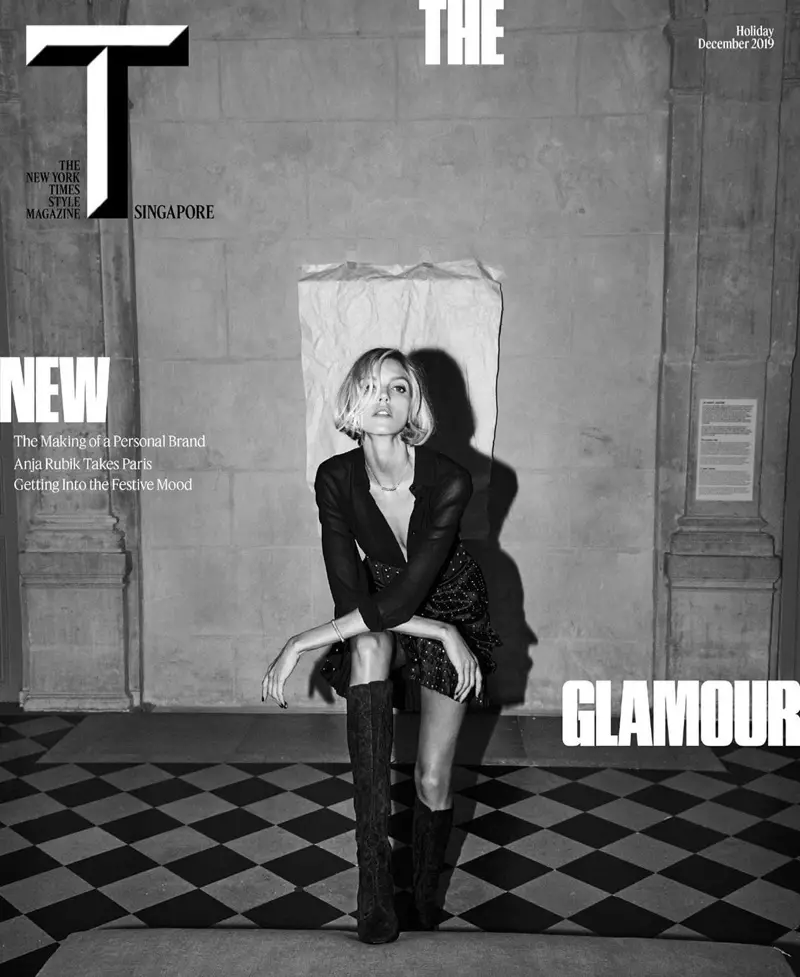 Anja Rubik poseert in Night Out Looks for T Singapore