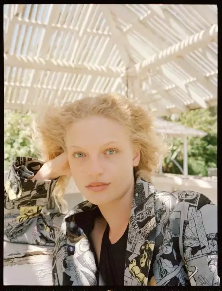 Frederikke Sofie Jets al Barbado por la Kampanjo Printempa 2018 de Browns