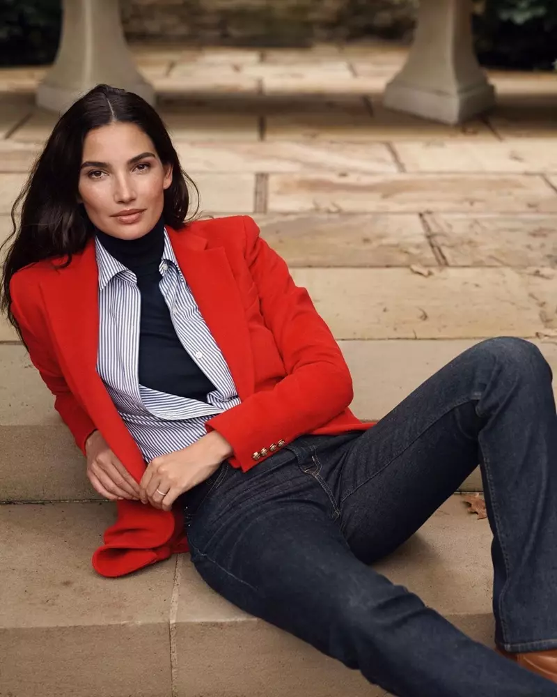 Lily Aldridge modeloak Lauren Ralph Lauren 2019ko udazkeneko kanpainan jartzen du