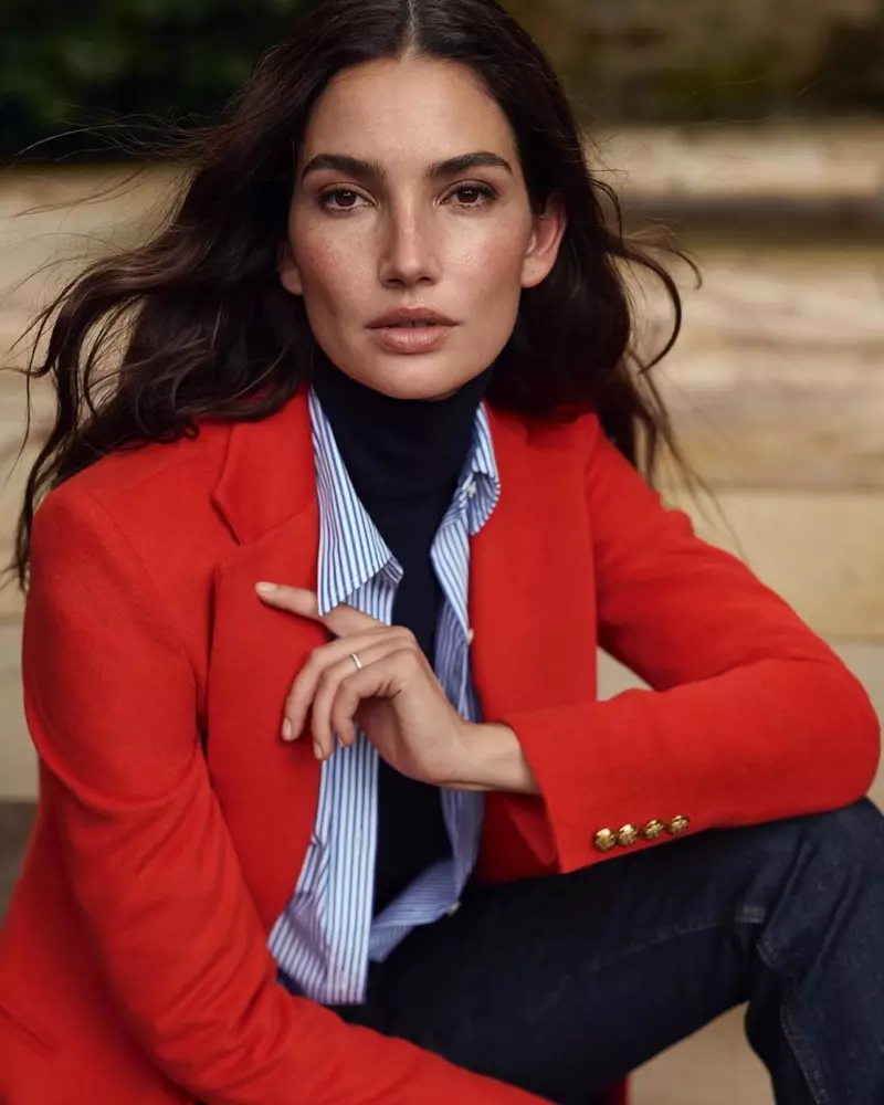 Gi-tap ni Lauren Ralph Lauren si Lily Aldridge alang sa kampanya sa pagkahulog sa 2019