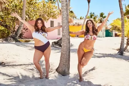 Ashley Graham och hennes syster Abigail Front Baddräkter för alla kampanj