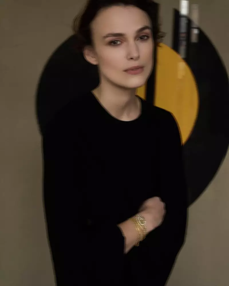 Keira Knightley poserer for Sarah Moon i Chanel Gallery-kampagnen