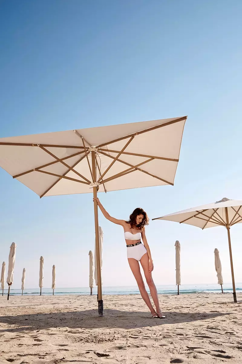 Angelina Pirtskhalava Modeller Beach Styles fir Marie Claire Russland