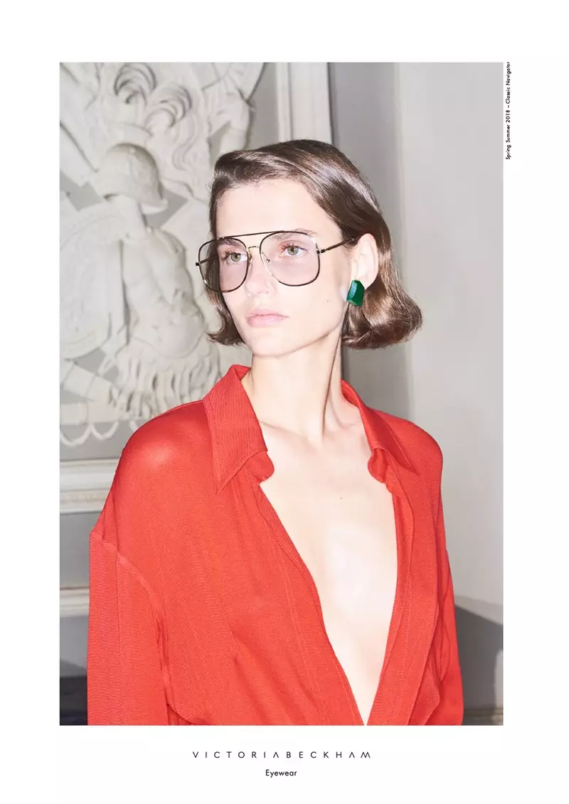 Nochtfaidh Victoria Beckham Eyewear feachtas earrach-samhraidh 2018