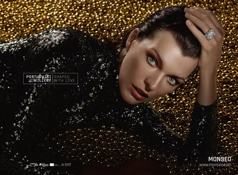 Mitete amin'ny sequin, Milla Jovovich dia manao kavina sy peratra Monseo