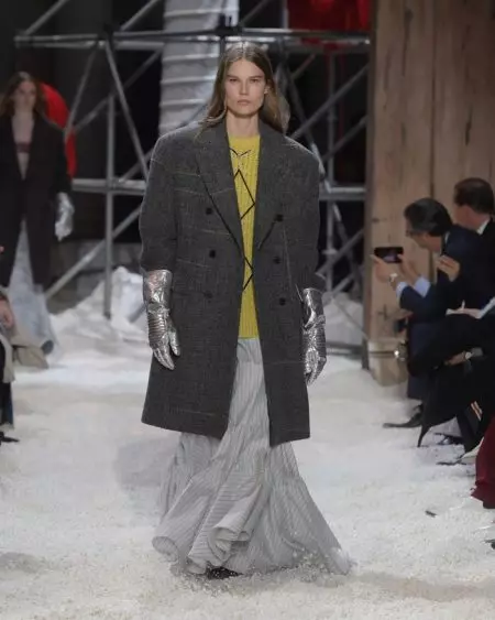 Calvin Klein Layers Up ສໍາລັບ Fall 2018 Collection