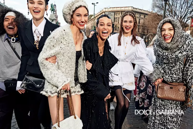 Бранислав Симончик Dolce & Gabbana 2020 күзгі науқанын суретке түсіреді.