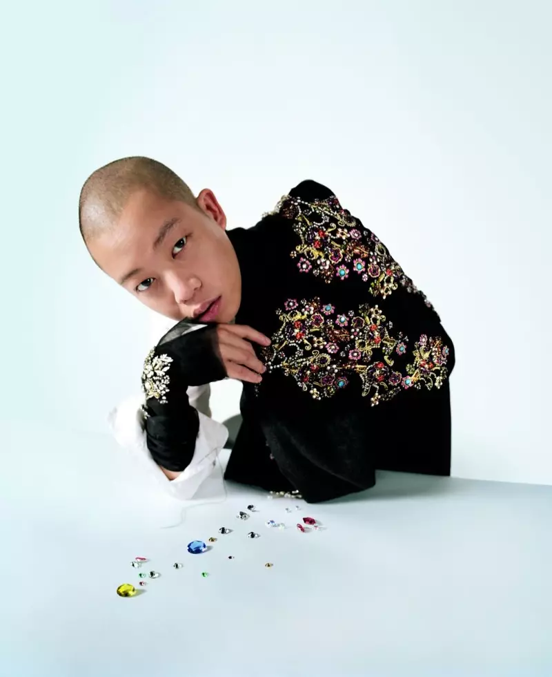 Jason Wu đóng vai chính trong chiến dịch mùa thu 2016 của Swarovski