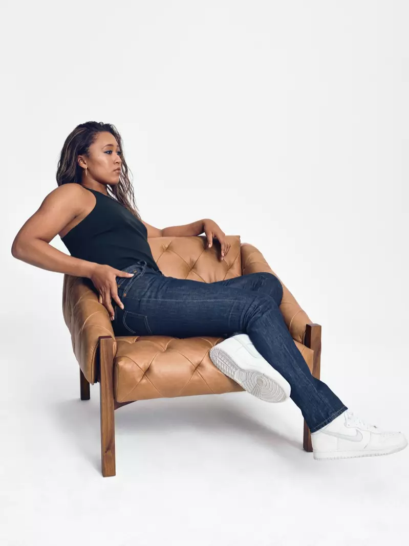 Den Tennisstar Naomi Osaka spillt an der Levi's 501 Originals Kampagne.