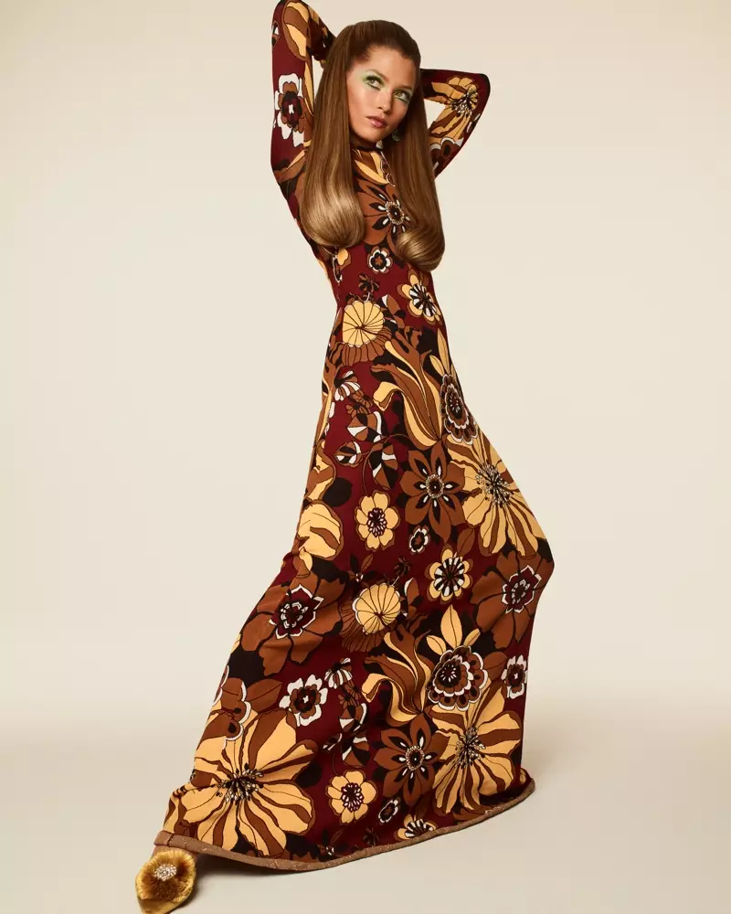 Hana Jirickova Channels 60er Stil fir Vogue Arabien