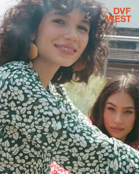 DVF West, Yaz '18 Kampanyasına Sunny Style Getiriyor