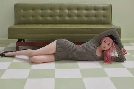 Fernanda Ly Charms în For Love & Lemons' Winter Knitz Styles