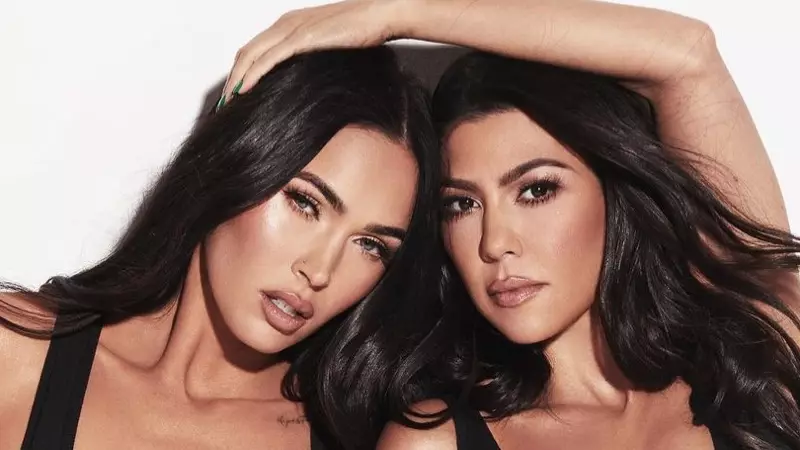 Megan Fox Kourtney Kardashian SKIMS aluspesu kampaania