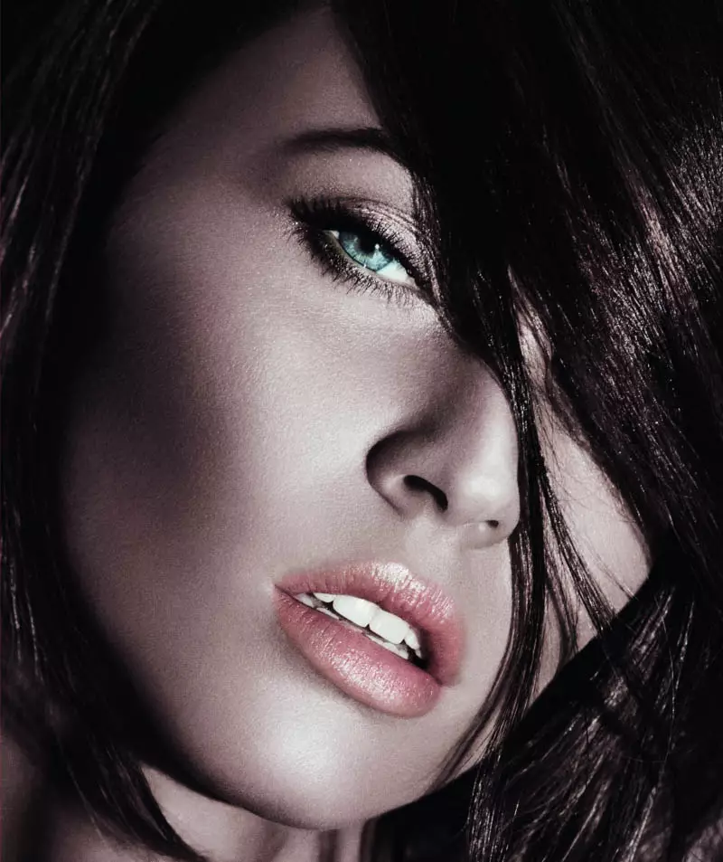 Megan Fox per a la campanya de bellesa d'estiu 2011 de Giorgio Armani