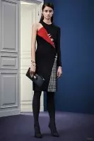 Versace Meunang Grafik pikeun Koléksi Pra-Fall 2015