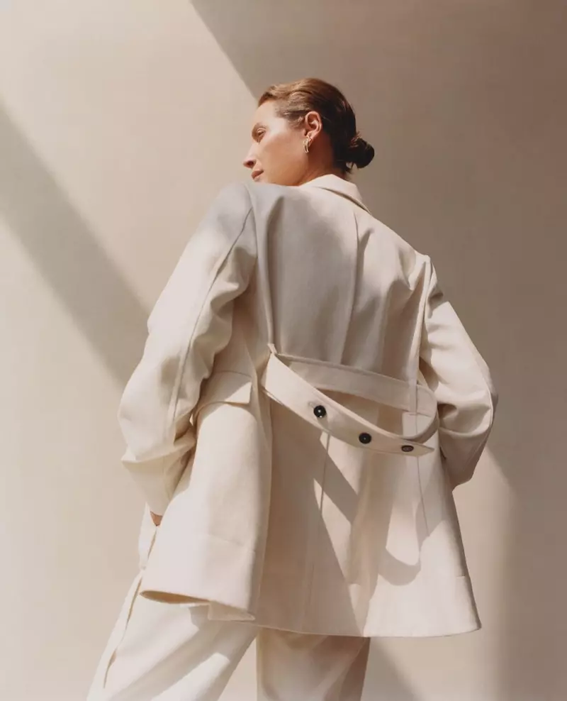 MATCHESFASHION, 2019-cu ilin payız-qış kampaniyası üçün Christy Turlington-a müraciət edir