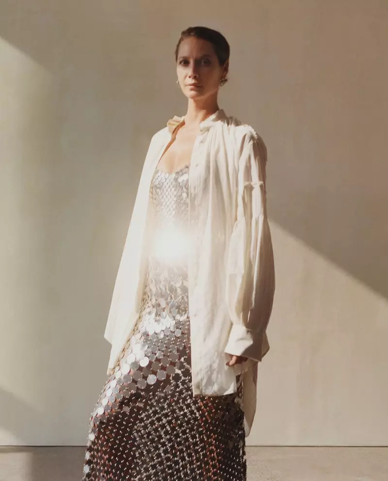 Supermodel Christy Turlington hormoodka MATCHESFASHION ololaha dayrta-jiilaalka 2019