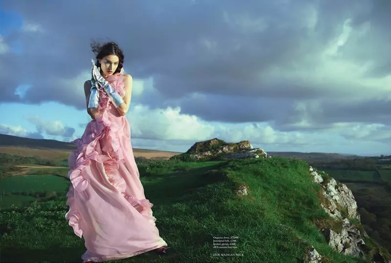 Jacquelyn Jablonski Models Dreamy aso ni Harper ká Bazaar UK