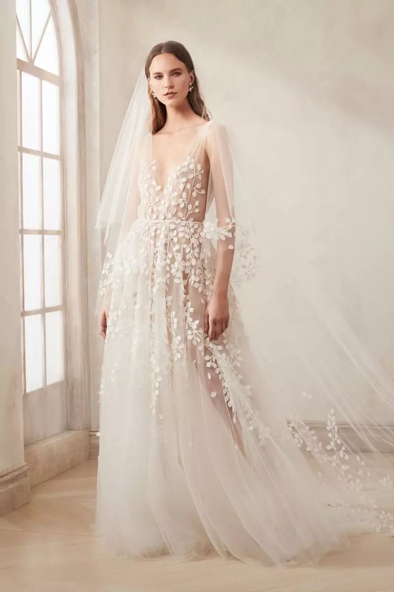 Oscar de la Renta Bridal Caij nplooj zeeg 2020 Hnav khaub ncaws Lookbook