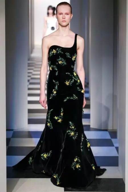 Kim naGarcia Vanogadzira Oscar de la Renta Debut yavo neFall 2017 Show