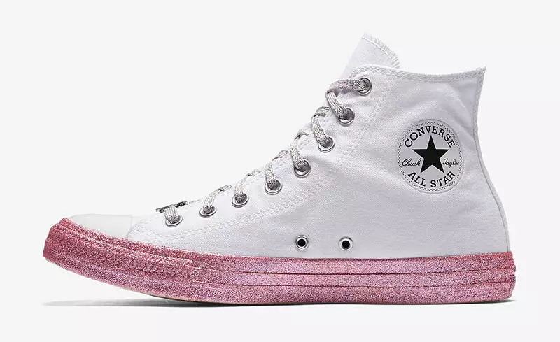 Converse x Miley Cyrus Chuck Taylor All Star Top 70 USD