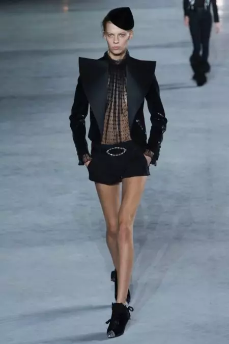 Saint Laurent bring hulde aan huiskodes vir lente 2018