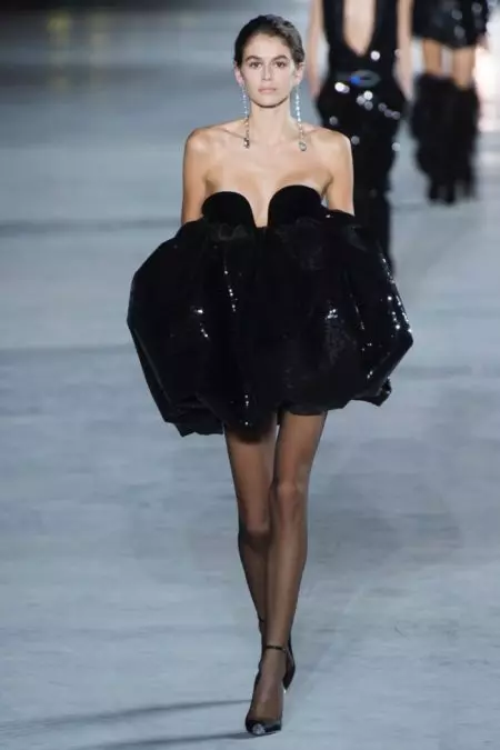 Saint Laurent 2018-ci ilin Baharı üçün Ev Kodlarına hörmət edir