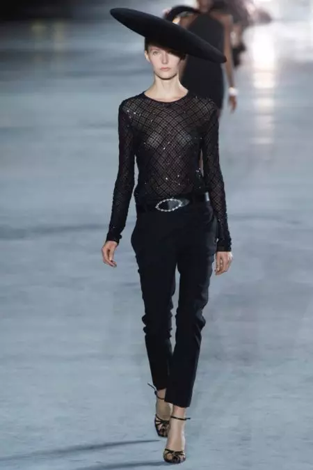 Saint Laurent 2018-ci ilin Baharı üçün Ev Kodlarına hörmət edir