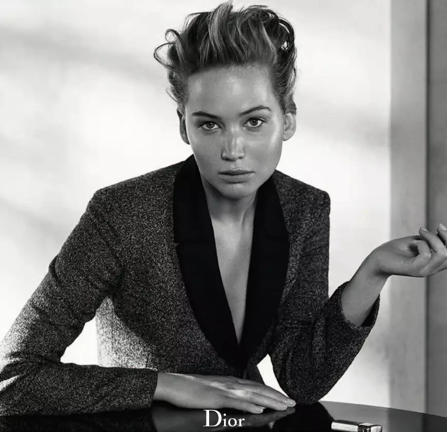 Najlepšie momenty Dior od Jennifer Lawrence