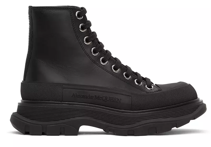 Alexander McQueen Leather Tread Slick Sneakers sa Black $750