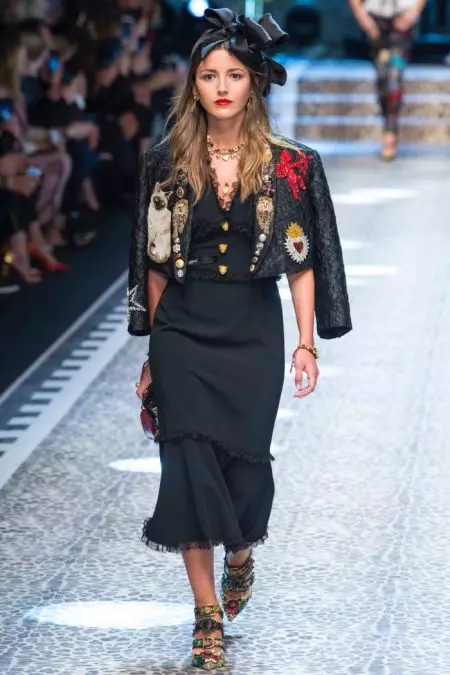 Dolce & Gabbana Ushers, güýz 2017 üçin täze galkynyşda