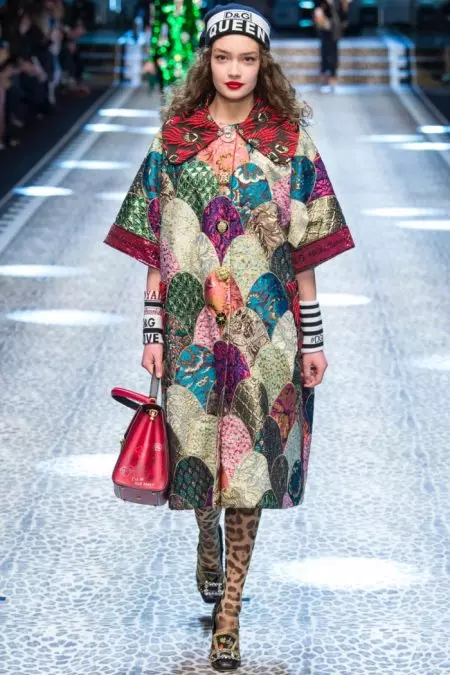 Dolce & Gabbana Ushers i Renaissance Nua le haghaidh Fall 2017