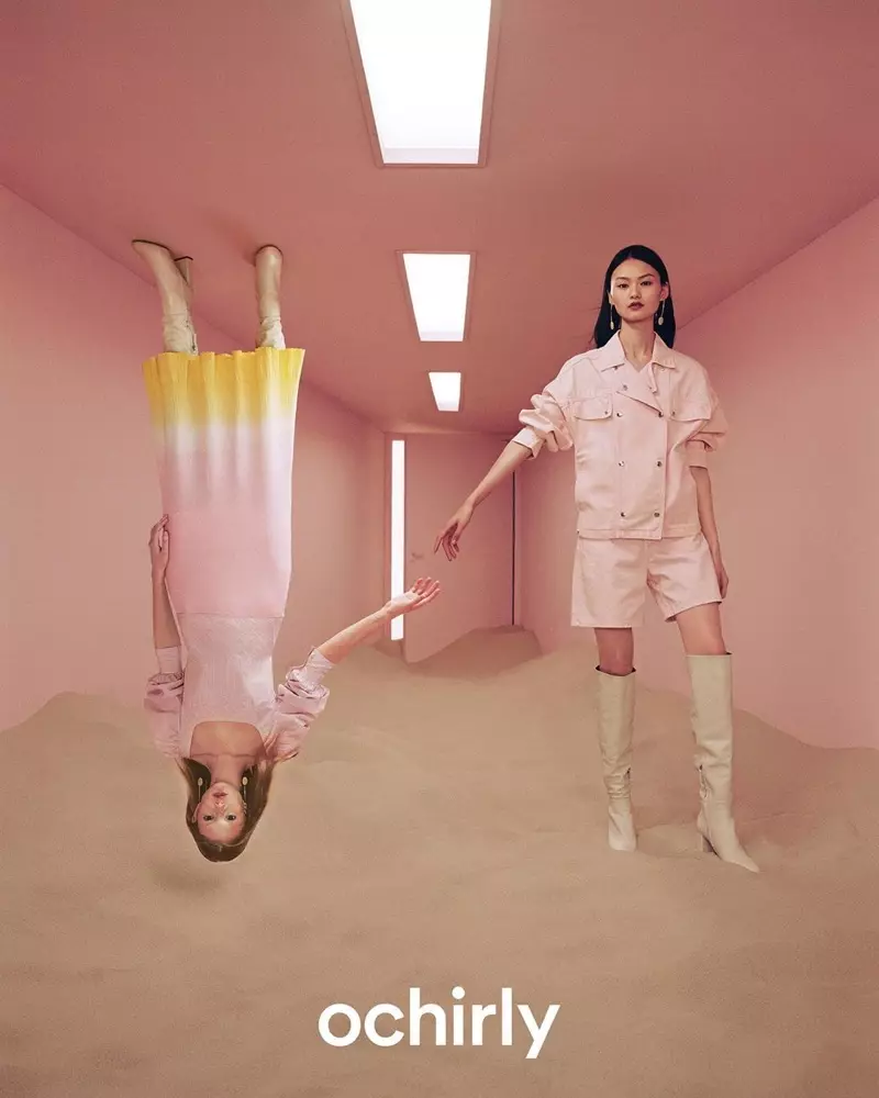 Ang mga modelong sina Sara Grace Wallerstedt at He Cong ay nangunguna sa Ochirly spring-summer 2020 campaign