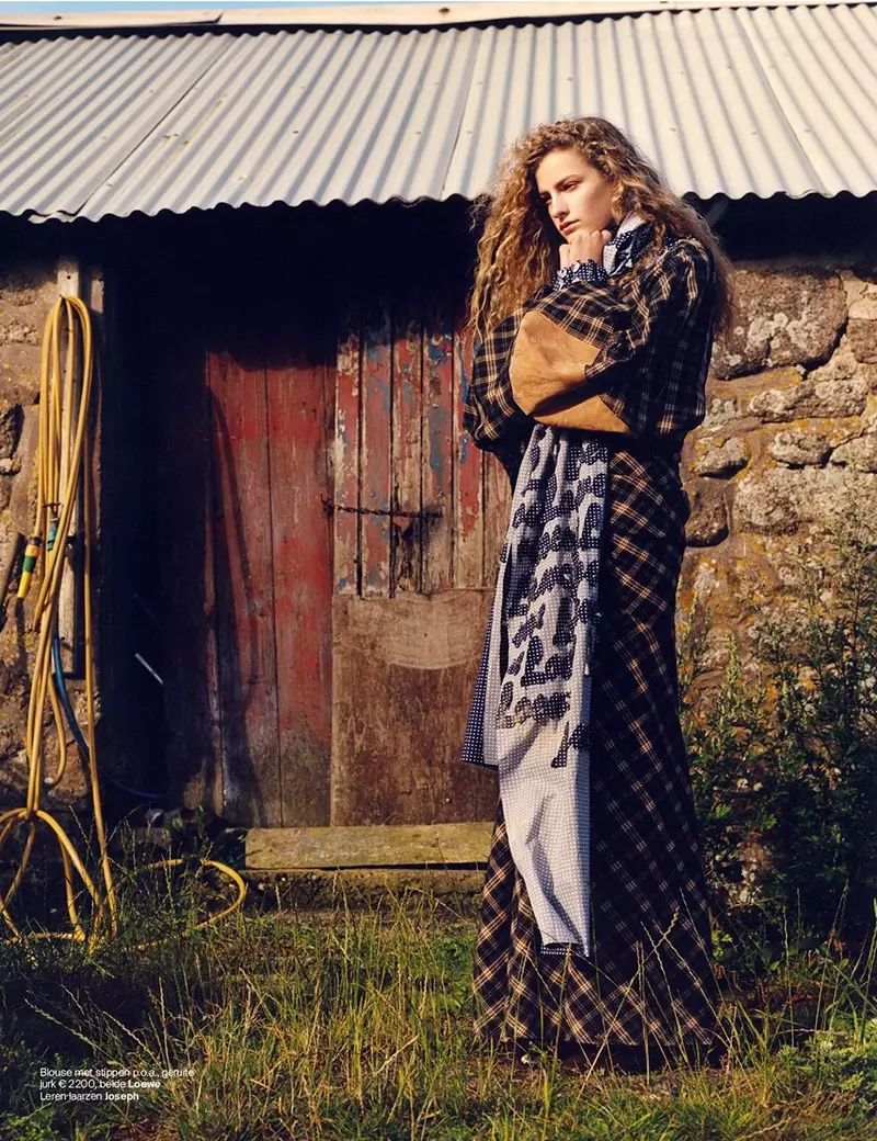 Felice Noordhoff Layers Up i Fall Fashions mo Vogue Netherlands