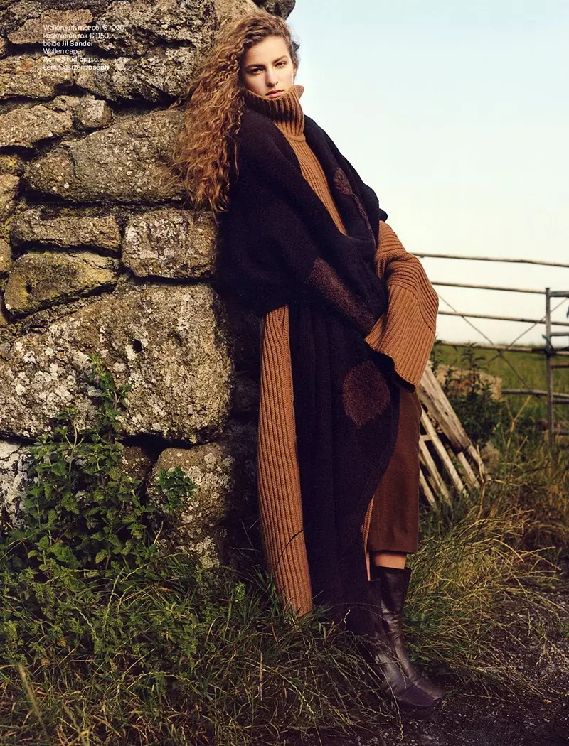 Felice Noordhoff Layers Up sa Fall Fashions para sa Vogue Netherlands