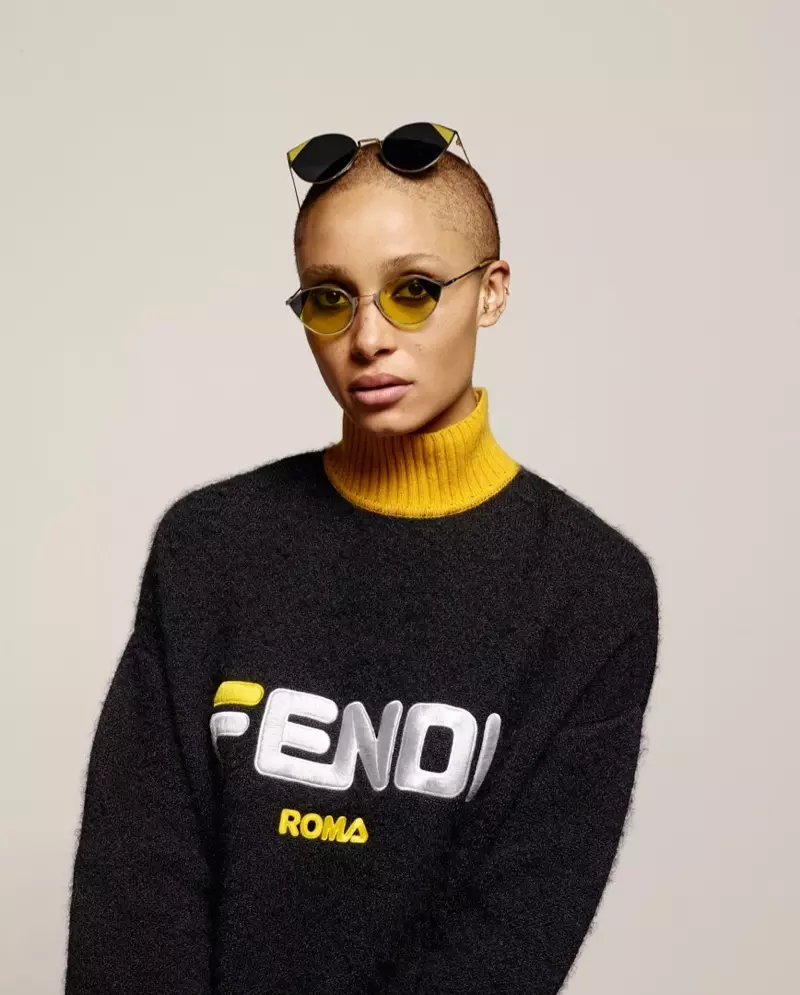 Karl Lagerfeld fotas la kampanjon de aŭtuno-vintro 2018 de Fendi