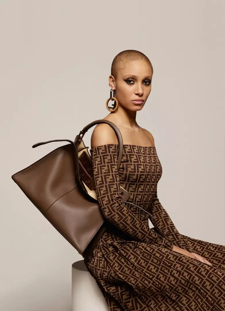 Adwoa Aboah è la protagonista della campagna Fendi autunno inverno 2018